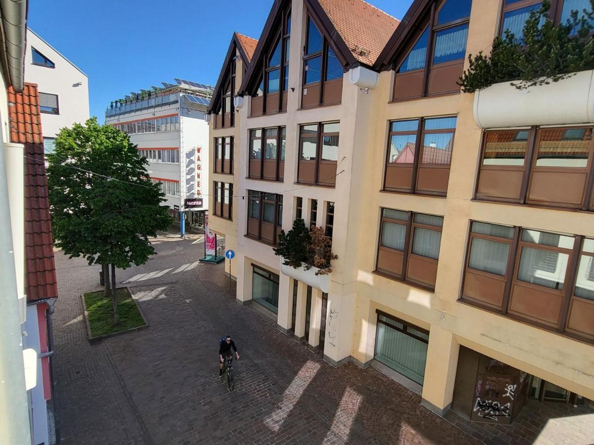 Zentrale Ferienwohnung In Aalen City Mit 4-Sternen エクステリア 写真