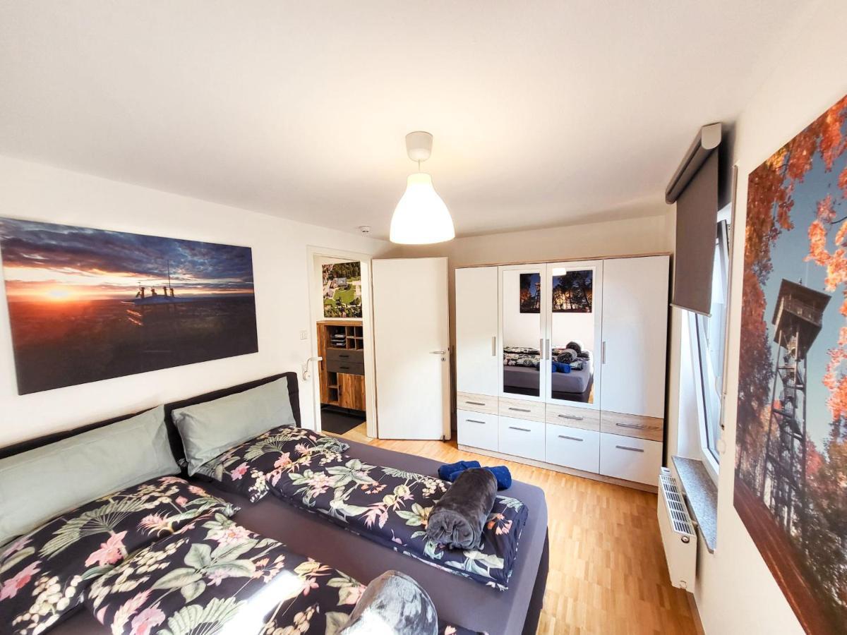 Zentrale Ferienwohnung In Aalen City Mit 4-Sternen エクステリア 写真